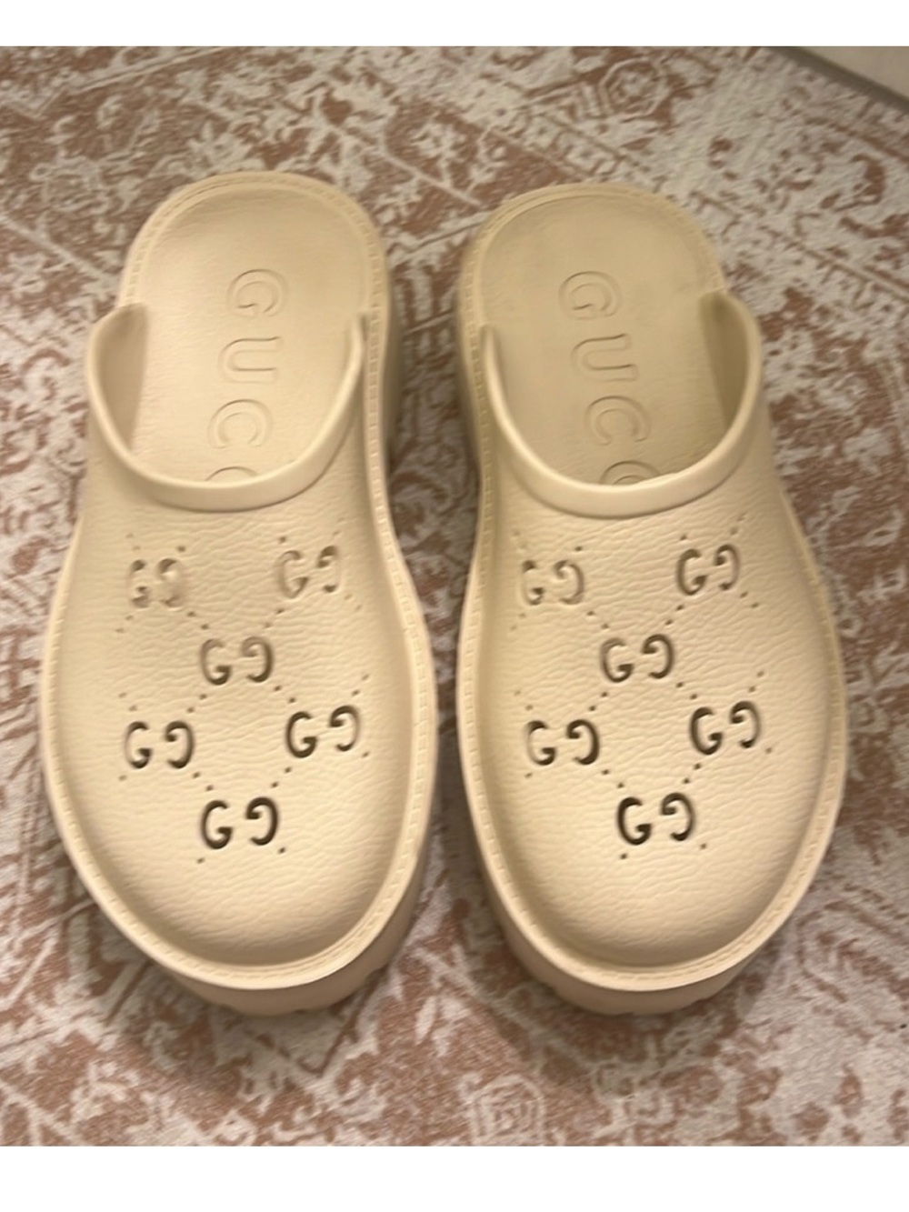 GG clogs Cream Perforated GG Clog Slides